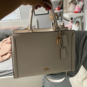 Coach Zoe Carryall Purse